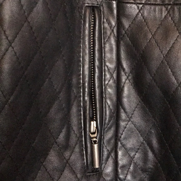 Coat - Picture 4 of 5